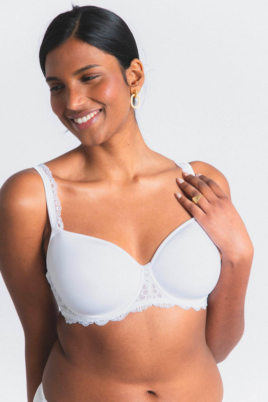 GABY : Soutien-gorge spacer blanc en dentelle de Calais